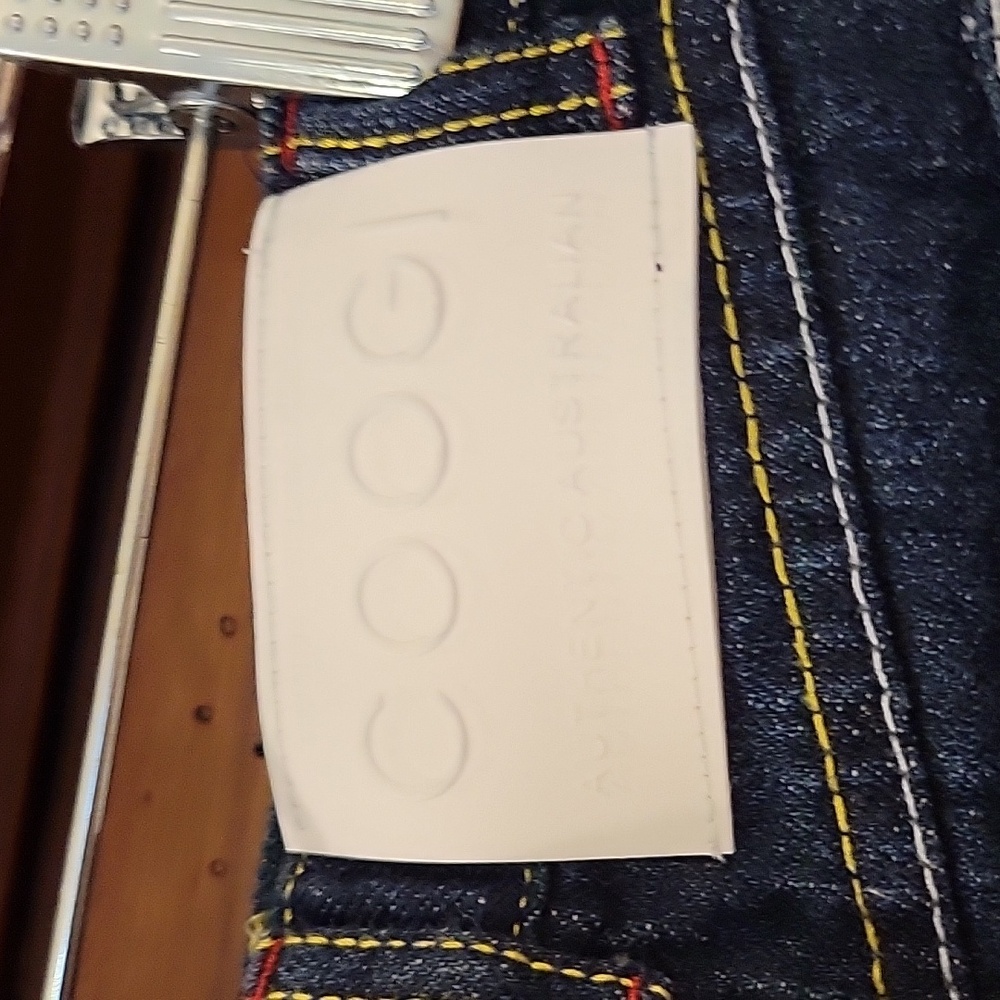 Coogi | Baby Boys Dark Wash Jeans in Size 6-9 Months - Heard The Buzz? - Picture 4 of 9